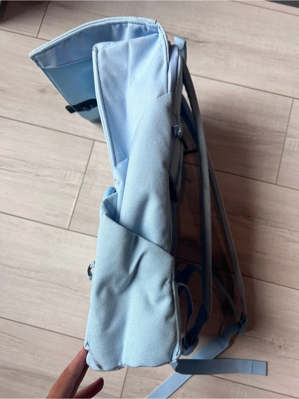 Brevite brevitē backpack